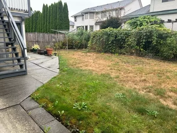 Pitt Meadows, BC V3Y 2K7,18853 121b AVE