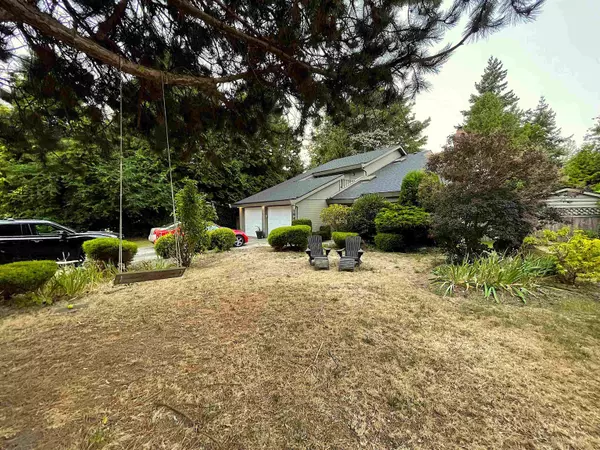 Surrey, BC V4A 6H3,1663 Amble Greene DR