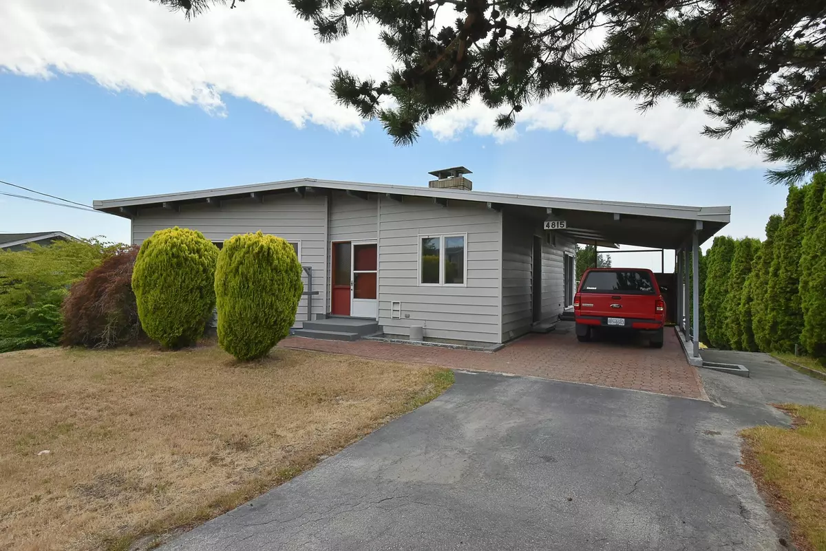 Sechelt, BC V7Z 0B5,4815 Laurel AVE