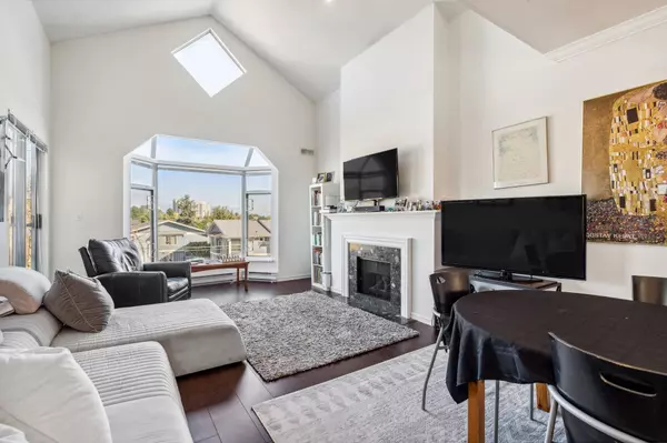 Richmond, BC V6Y 3W7,7633 St. Albans RD #316