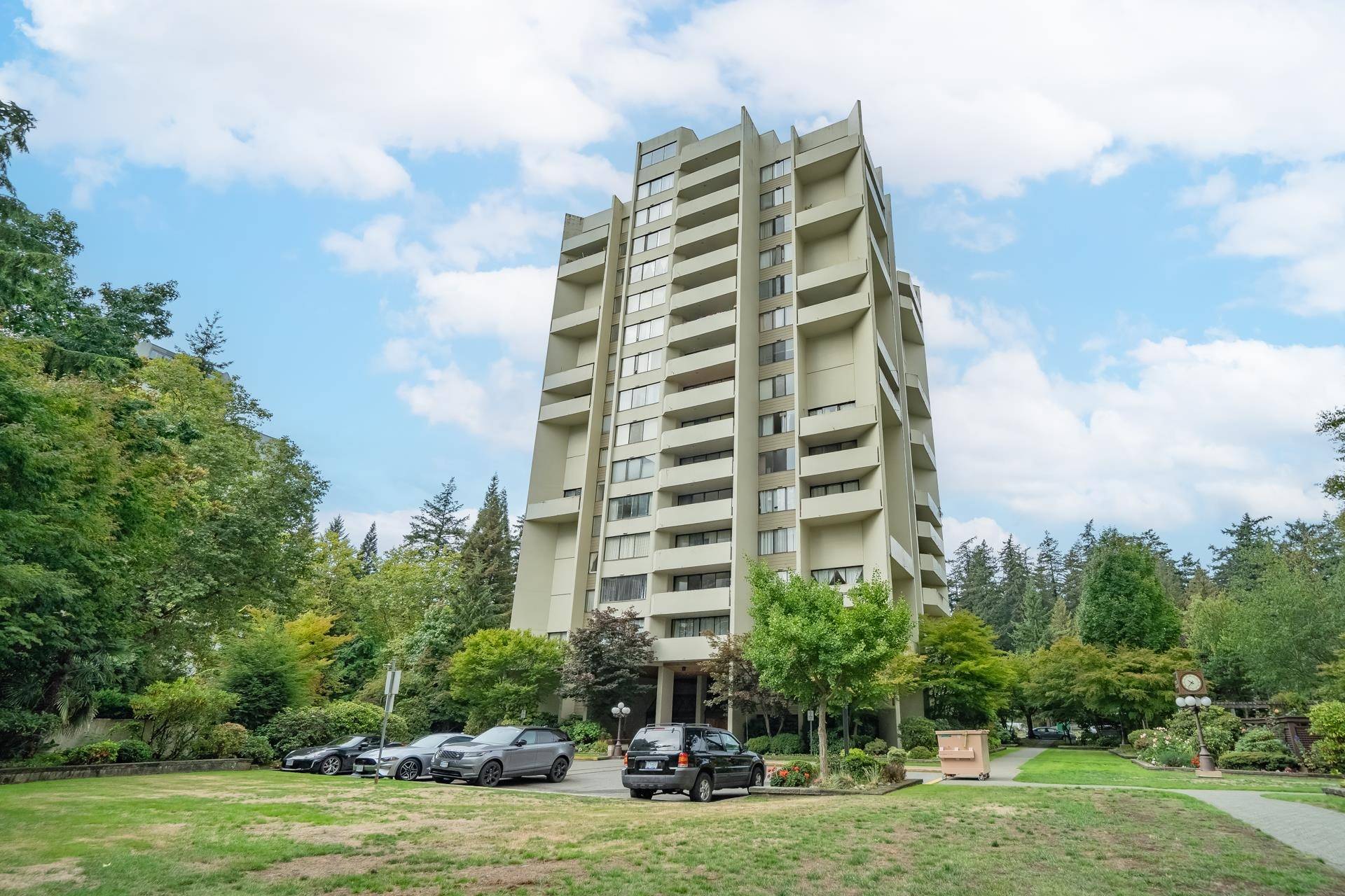 Burnaby, BC V5H 4A3,4105 Maywood ST #710