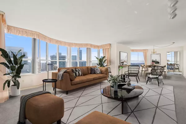 Vancouver, BC V6E 4L5,717 Jervis ST #2802