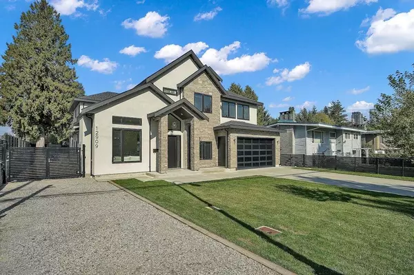 Surrey, BC V3T 1N1,12909 102 AVE