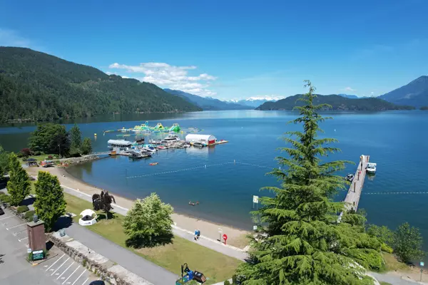 Harrison Hot Springs, BC V0M 1K0,120 Esplanade AVE #310