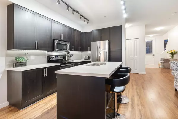 Maple Ridge, BC V2W 0G5,11176 Gilker Hill RD #17