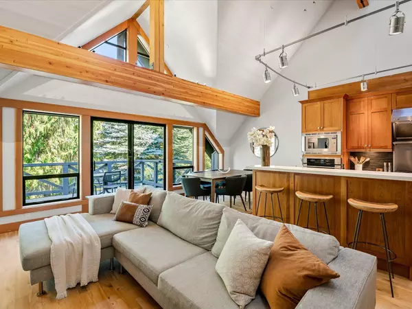 Whistler, BC V0N 1B4,4700 Glacier DR #15