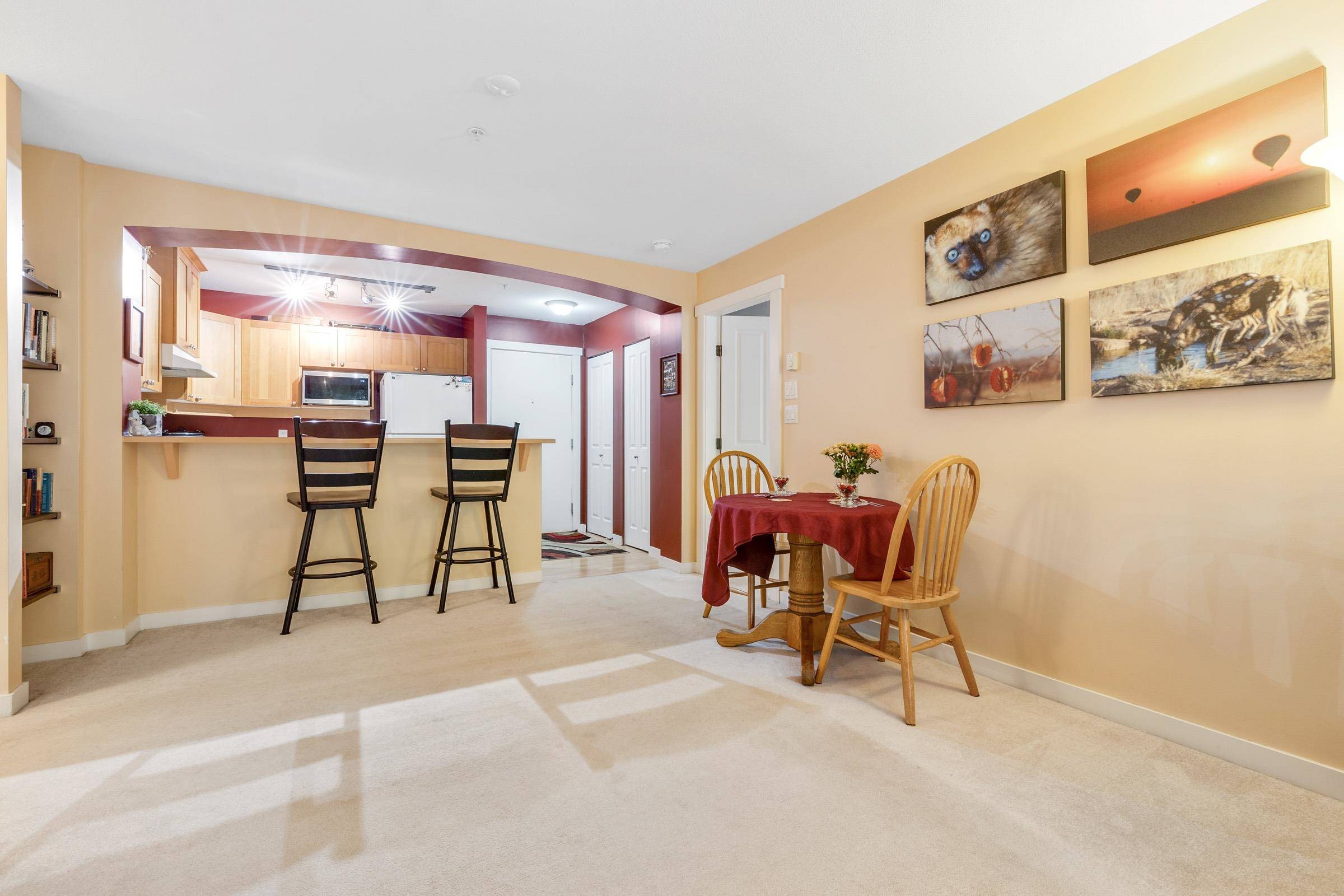 Coquitlam, BC V3E 3J6,1420 Parkway BLVD ##205
