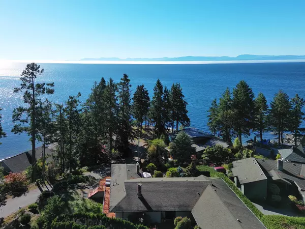 Sechelt, BC V7Z 0N2,7073 Dale RD