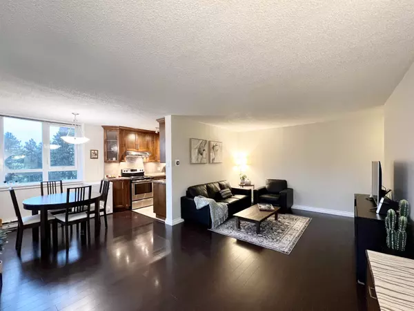 Burnaby, BC V5H 1K2,4160 Sardis ST #302