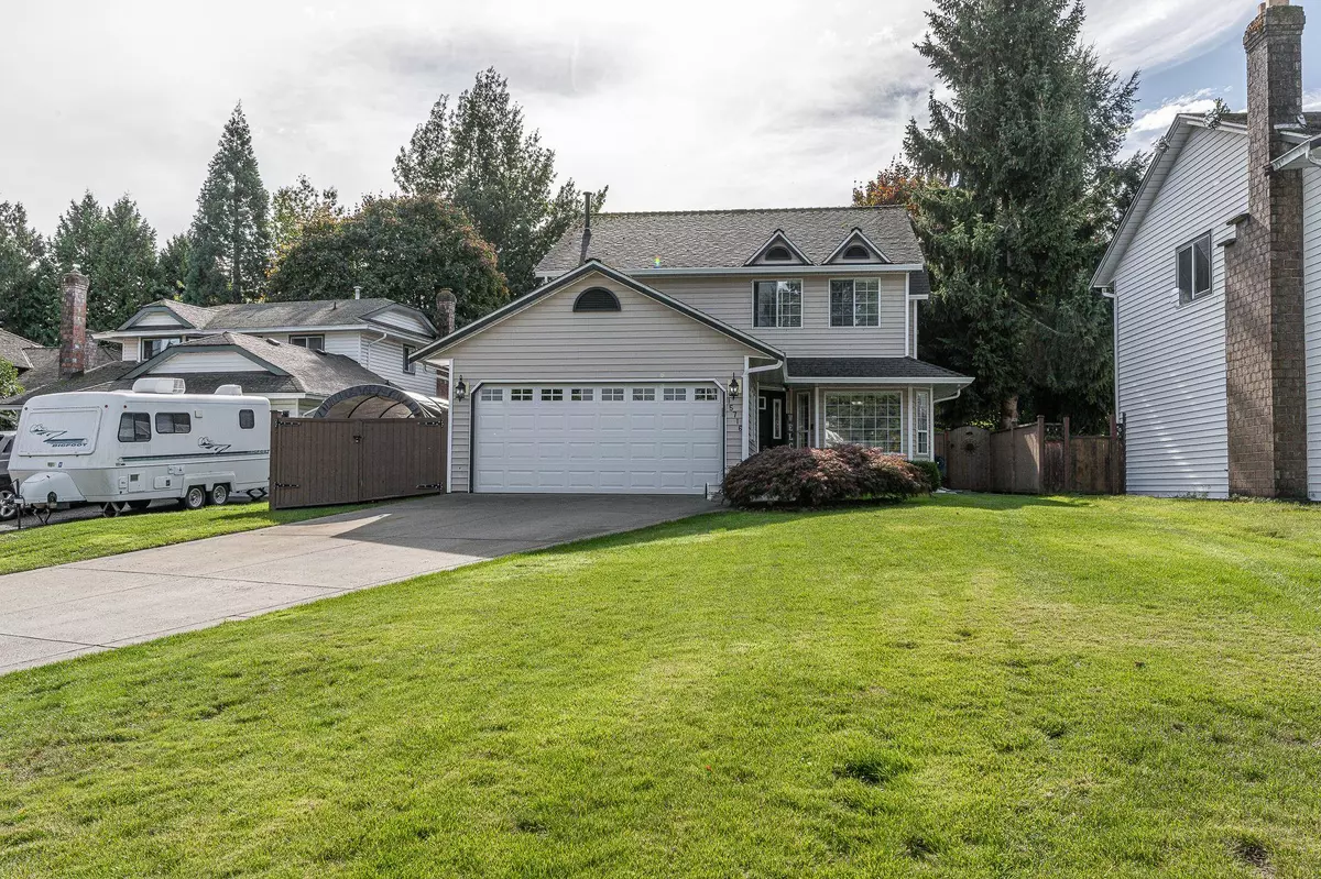 Surrey, BC V4N 3B2,15716 92b AVE