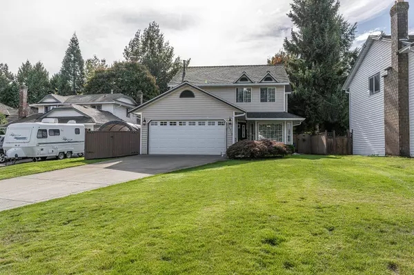 15716 92b AVE,  Surrey,  BC V4N 3B2