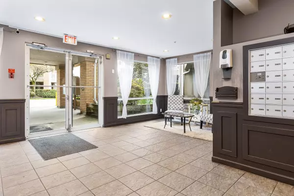 Port Coquitlam, BC V3C 6J8,2551 Parkview LN #309