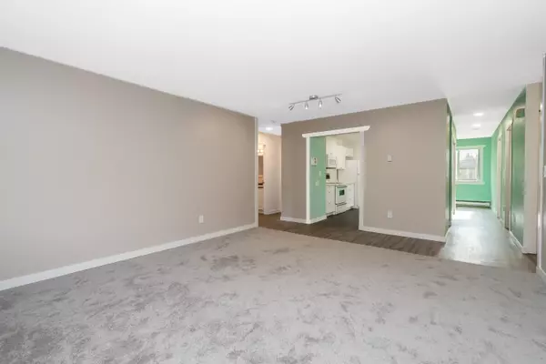 Langley, BC V3A 8K7,20810 56 AVE #1