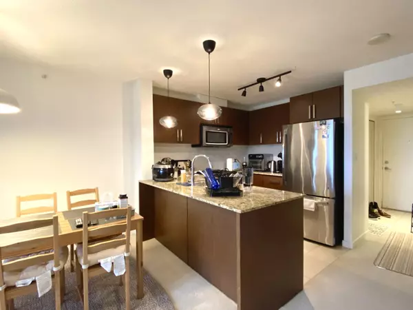 Burnaby, BC V3J 0A5,9868 Cameron ST #2707