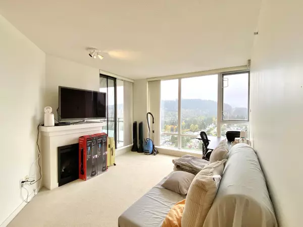 Burnaby, BC V3J 0A5,9868 Cameron ST #2707