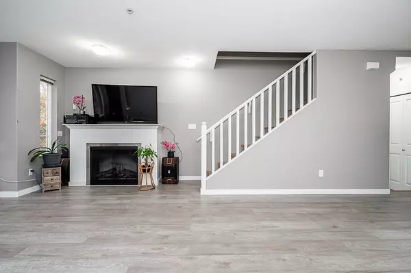 Langley, BC V3A 1S3,5255 201a ST #3