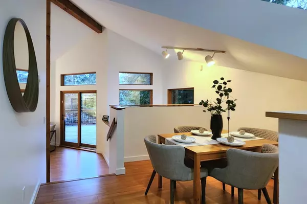 Whistler, BC V8E 0E5,7308 S Fitzsimmons RD