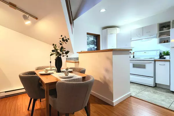 Whistler, BC V8E 0E5,7308 S Fitzsimmons RD