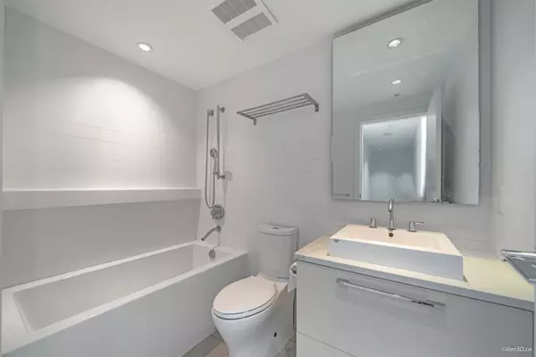 Burnaby, BC V3N 0G9,7388 Kingsway #2408