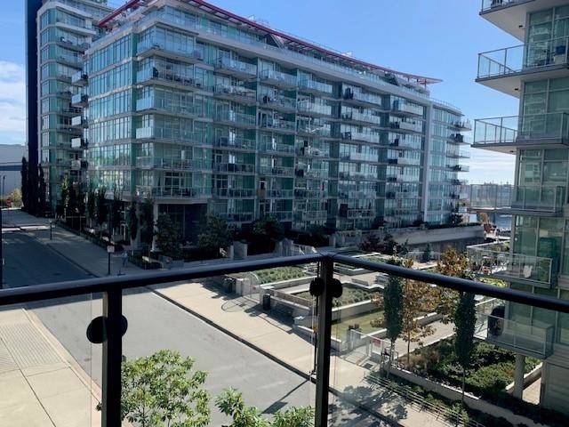 North Vancouver, BC V7L 0B4,162 Victory Ship WAY #403