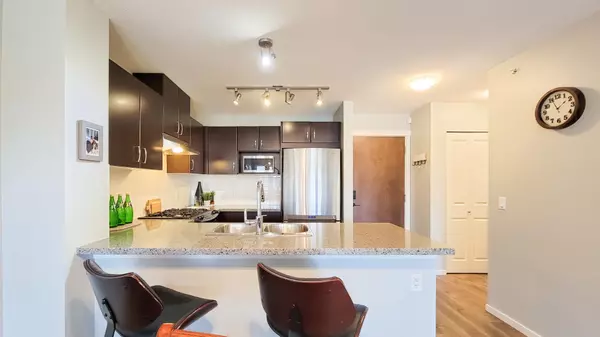 Coquitlam, BC V3E 0B5,3132 Dayanee Springs BLVD #408