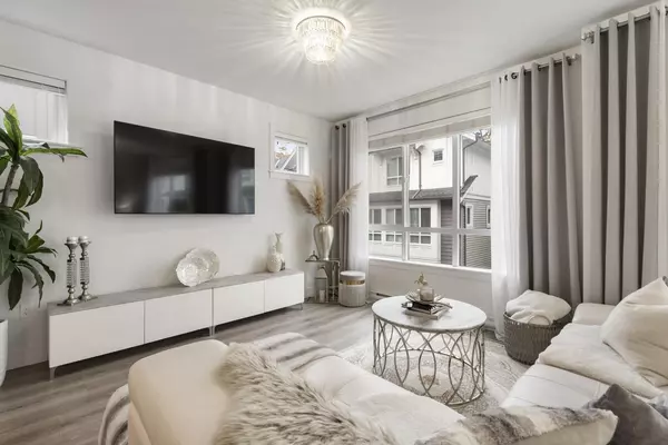 Surrey, BC V4N 6V3,9688 162a ST #48