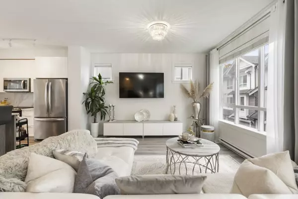 Surrey, BC V4N 6V3,9688 162a ST #48