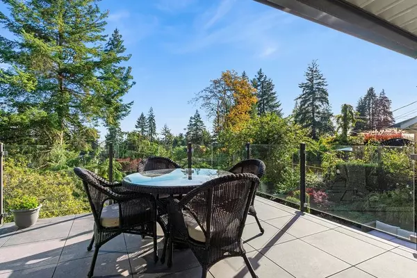 North Vancouver, BC V7P 2A2,1041 Cortell ST