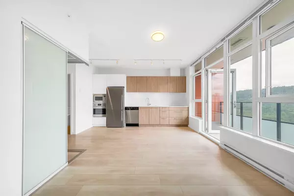 Coquitlam, BC V3J 0H9,691 North RD #2106