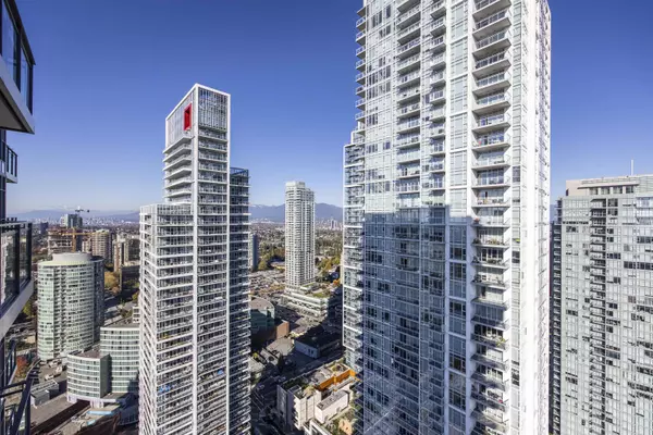 Burnaby, BC V5H 0H4,6098 Station ST #3809