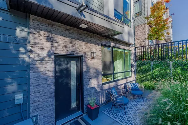Coquitlam, BC V3E 0T1,3503 Gislason AVE #113