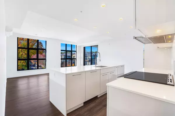 Port Coquitlam, BC V3C 0T7,2446 Shaughnessy ST #405