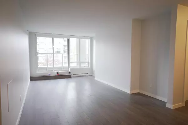 Surrey, BC V3T 0G5,13688 100 AVE #209