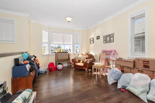 Chilliwack, BC V2R 0L3,47404 Macswan DR