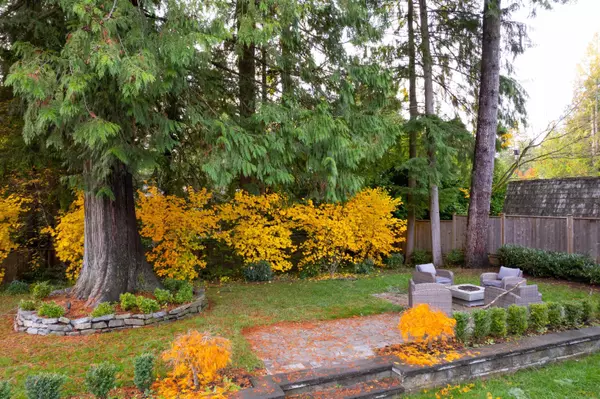 North Vancouver, BC V7R 4G6,4587 Glenwood AVE