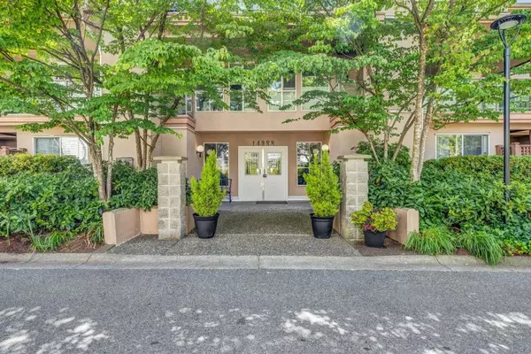 Surrey, BC V3R 0T1,14988 101a AVE #305