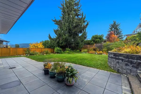 North Vancouver, BC V7G 2N5,4117 Beaufort PL