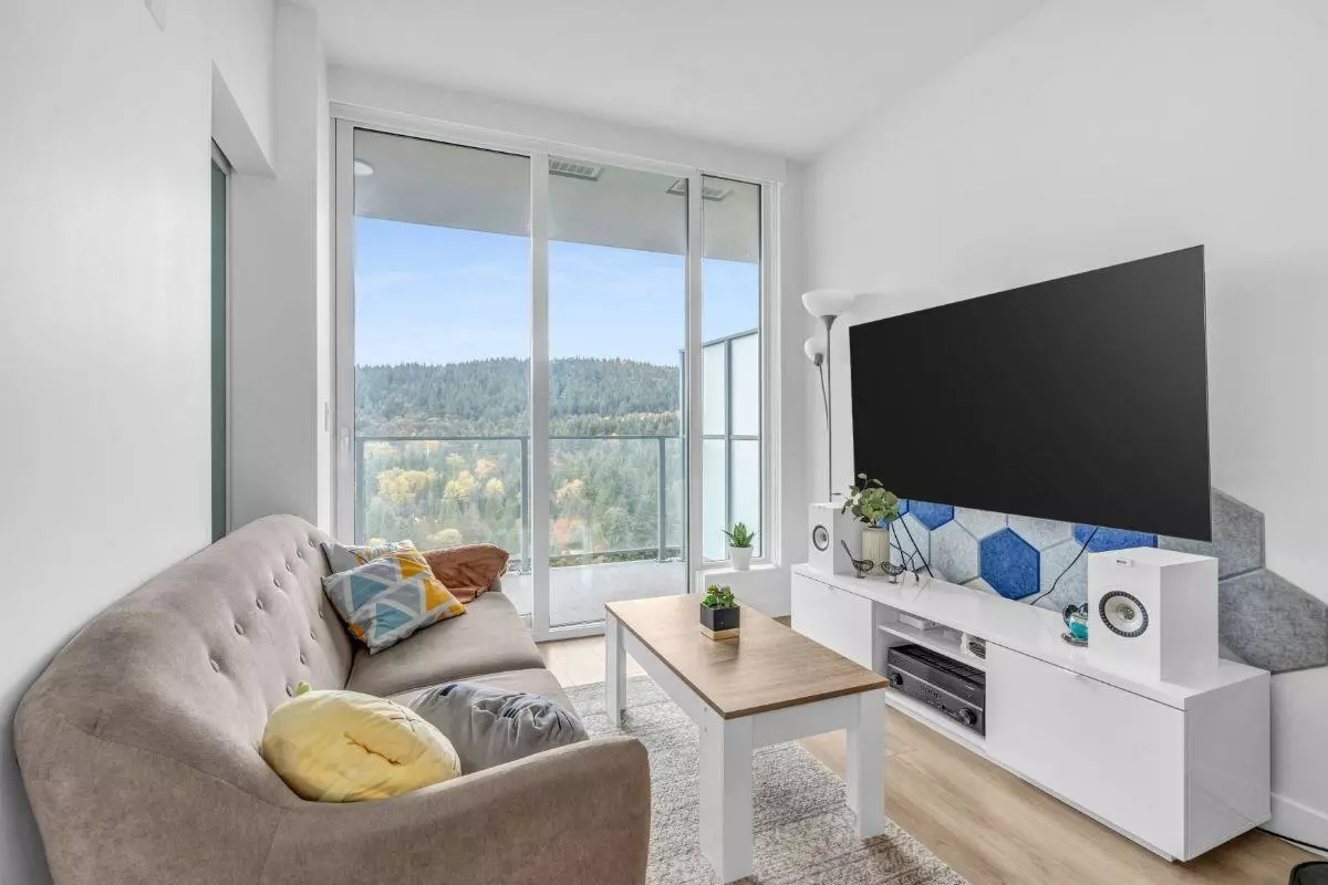 Coquitlam, BC V3J 0K7,567 Clarke RD #1104