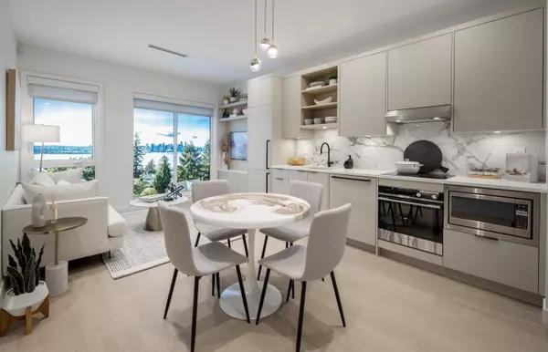 North Vancouver, BC V7L 1G2,402 E 3rd ST #211