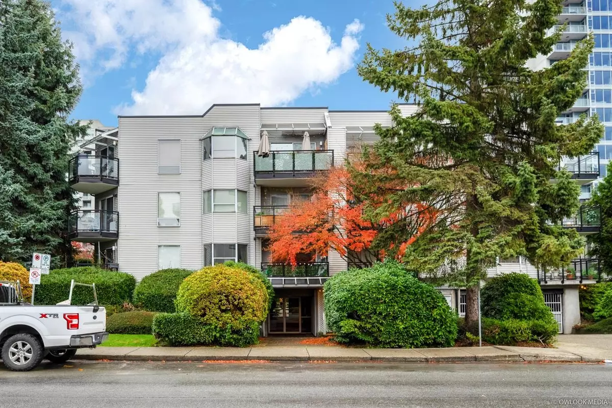 North Vancouver, BC V7M 2N6,1550 Chesterfield AVE #204