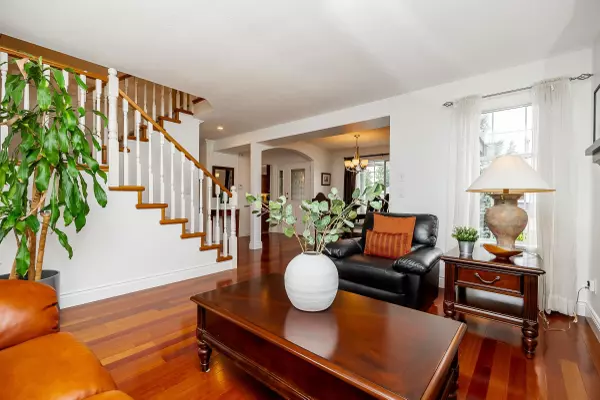 Port Coquitlam, BC V3C 5Z2,2614 Klassen CT