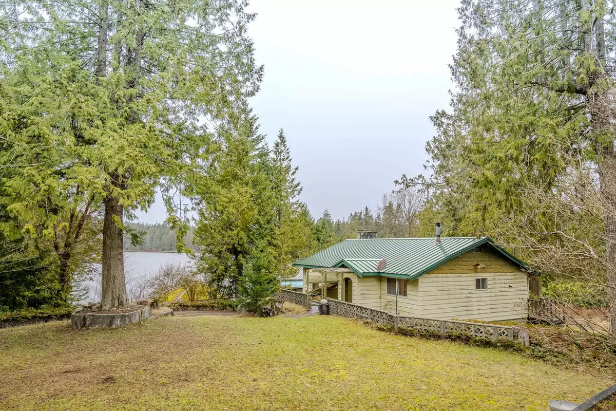 Madeira Park, BC V0N 2H1,12790 Lillies Lake RD