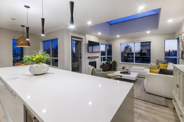 North Vancouver, BC V7L 1C3,120 E 2nd ST #401