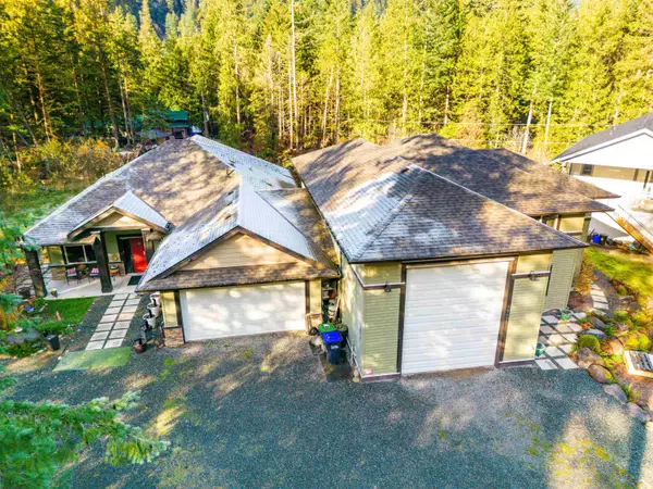 Hope, BC V0X 1L2,19405 Silverhope RD