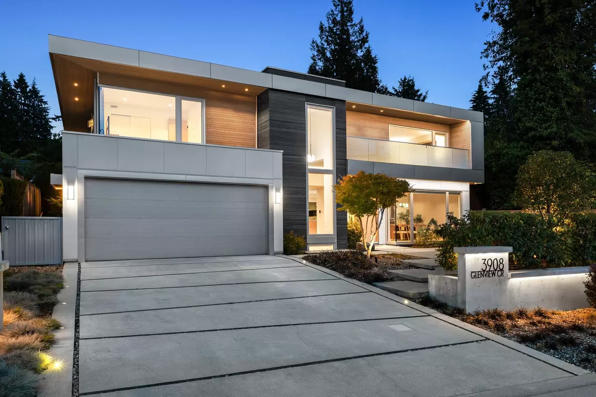 North Vancouver, BC V7R 3G3,3908 Glenview CRES