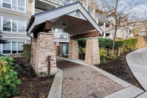 Surrey, BC V4N 6J7,6420 194 ST #405