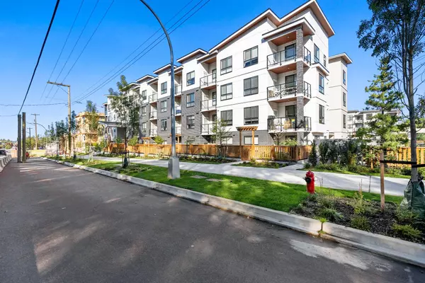 Langley, BC V2Y 5K4,20362 72b AVE #100