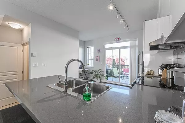 Abbotsford, BC V2T 0E7,30989 Westridge PL #9