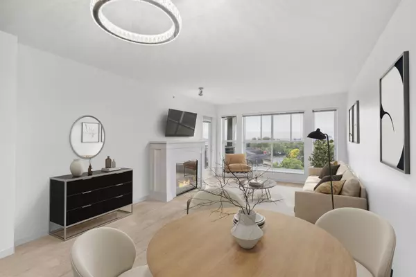 Coquitlam, BC V3E 0A2,3050 Dayanee Springs BLVD #516