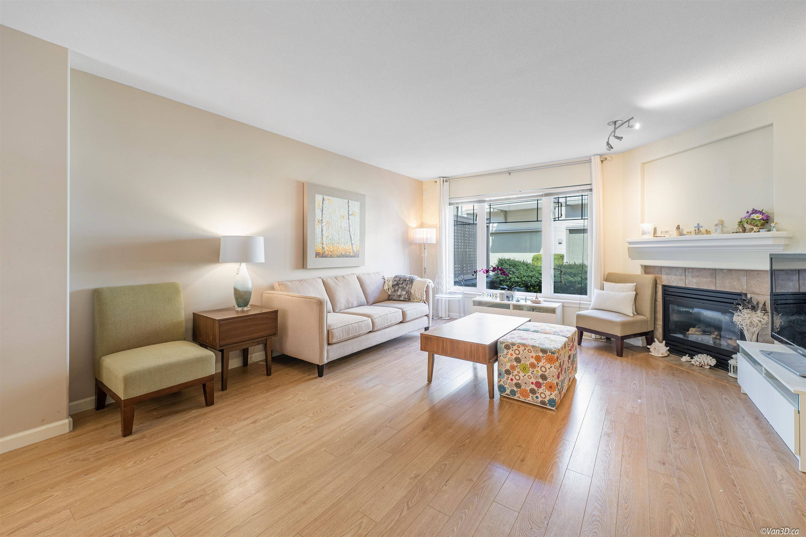 2351 Parkway BLVD #54,  Coquitlam,  BC V3E 3P2